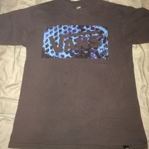 Grey vans shirt