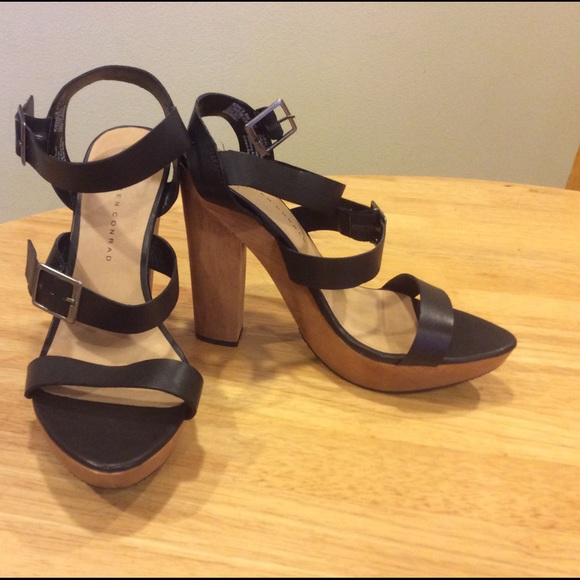 Authentic Lauren Conrad Black Heels - Size 8.5