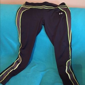 Under Armour Semi-Fitted Cold Gear Leggings Sz LG