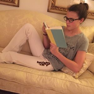 Cream Abercrombie and Fitch sweatpants