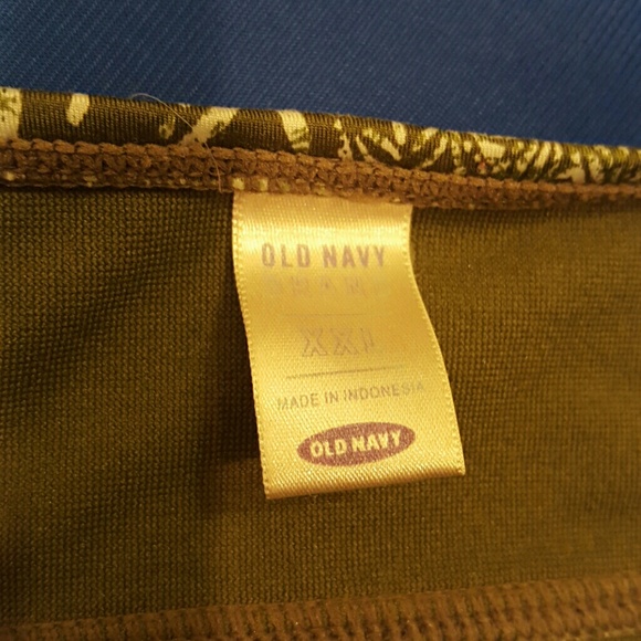 🔴Sale🔴Olive Green Swim Top size xxL by Old Navy - Picture 3 of 4