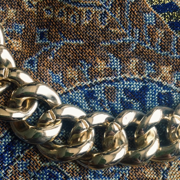 Chain necklace (plastic)