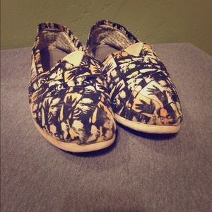 🔥Make a difference Toms!🔥