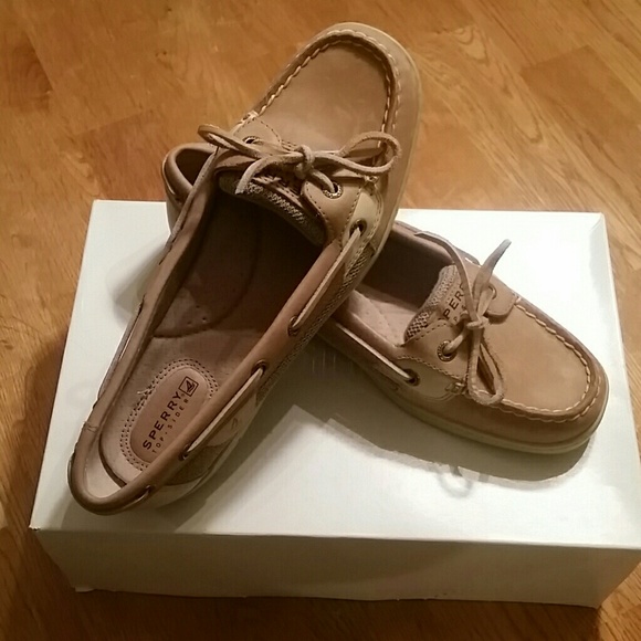 NWOB Sperry Top Sider, non-marking shoes!