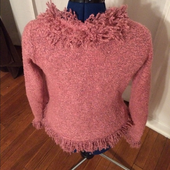 Gorgeous fuzzy sleeve and collared sweater. - Picture 2 of 4