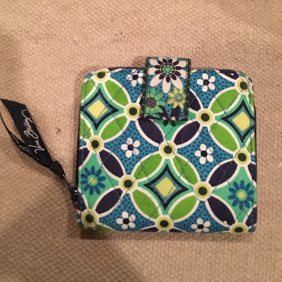 Gently used Vera Bradley snap wallet
