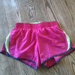 NIKE DRI-FIT SHORTS