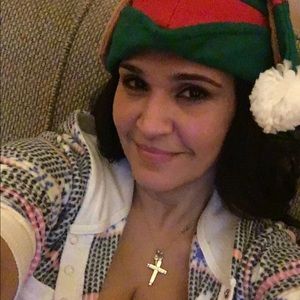 Meet your Posher, Mayra