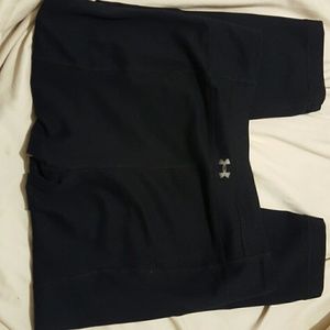 Underarmor yoga capri