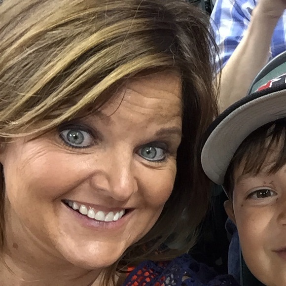 Meet your Posher, Dede