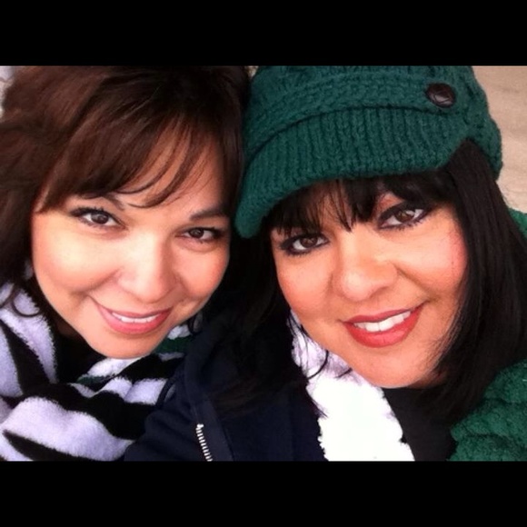 Meet your Posher, Fidela