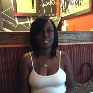 Meet your Posher, Marcia