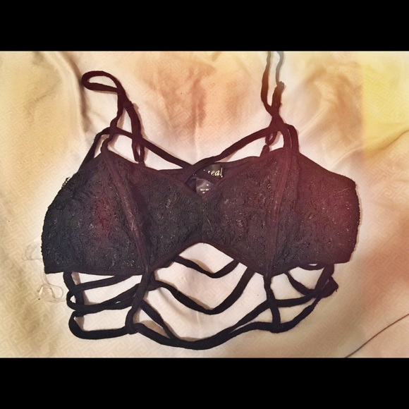 Black caged crop top/bra