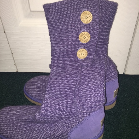 Ugg Shoes - Purple Uggs Size 9💜