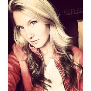 Meet your Posher, Leah