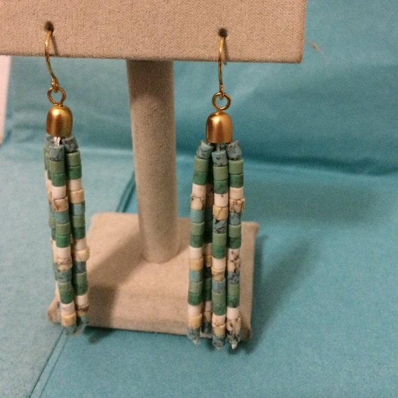 Dangle Earrings 🎈