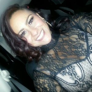 Meet your Posher, Tabitha