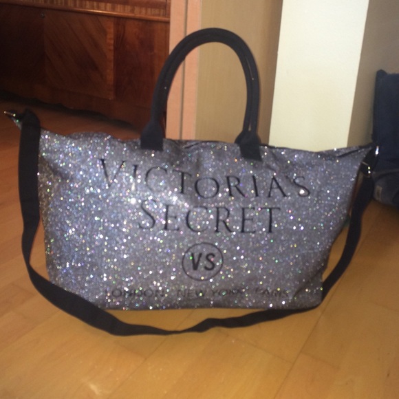 New Victoria secret bag !