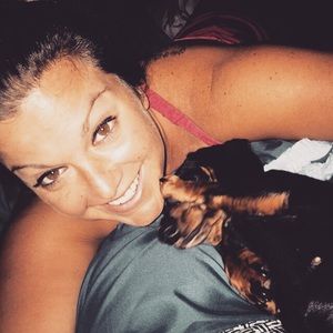 Meet your Posher, Casey