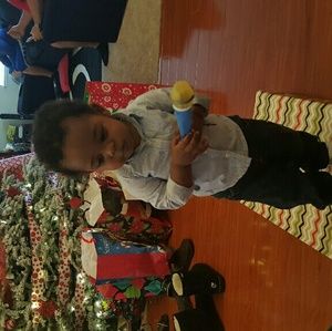 Meet your Posher, Kareeb