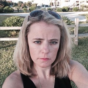 Meet your Posher, Catherine