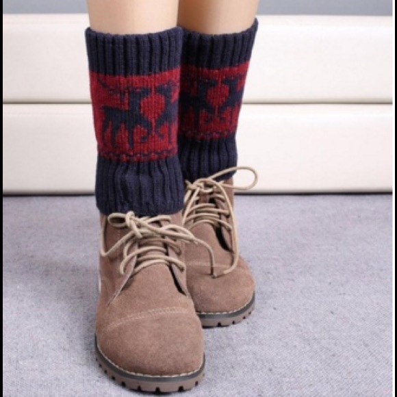 REINDEER BOOT TOPPERS - Picture 3 of 3