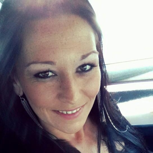 Meet your Posher, Tiffany - Picture 1 of 1