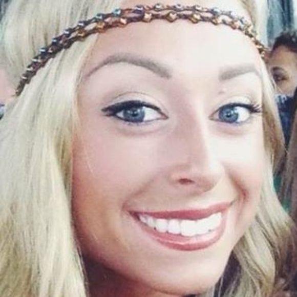 Meet your Posher, Hailey - Picture 1 of 1