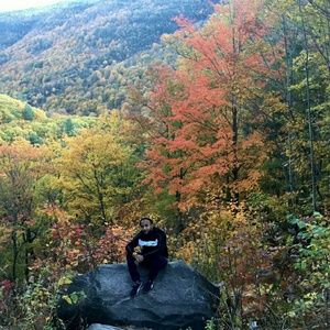 Meet your Posher, Elvis