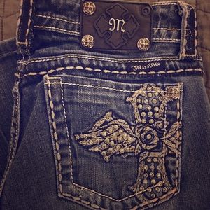 Miss Me Jeans. Size 29. Rose Cross Pockets.