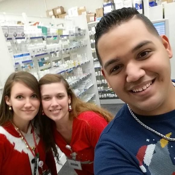 Meet your Posher, Hector - Picture 1 of 1