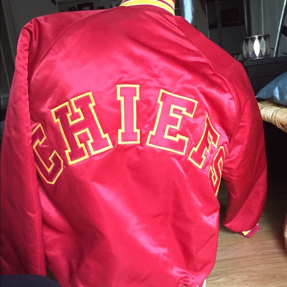 ❌SOLD❌Chalk line Kansas City Chiefs starter jacket - Picture 2 of 4