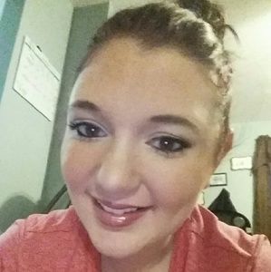 Meet your Posher, Mikenzie