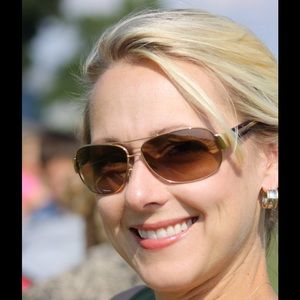 Meet your Posher, Missy