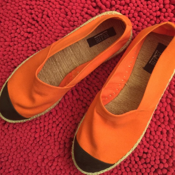 SAks fifth avenue brand espadrille