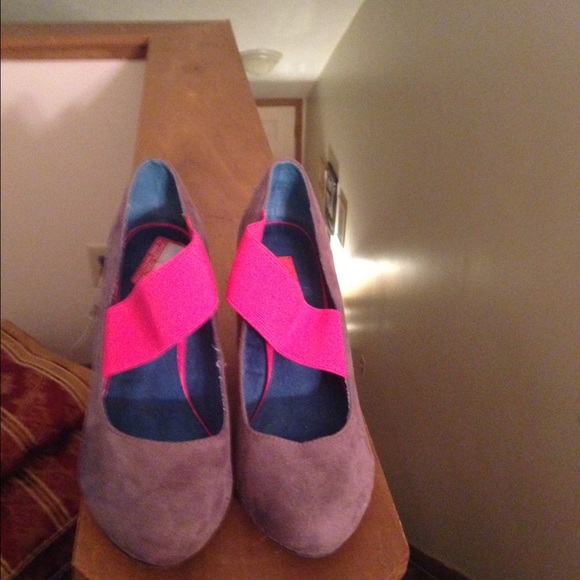 Wedge Shoes
