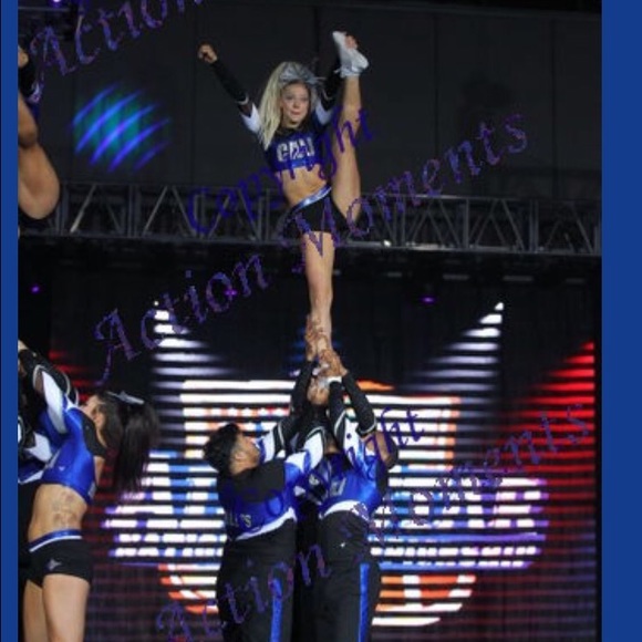 Meet your Posher, Dalaney - Picture 2 of 3