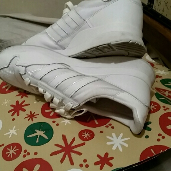 Sneakers, white - Picture 3 of 4