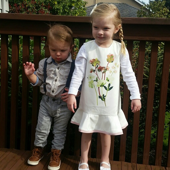 Meet your Posher, Triana - Picture 2 of 2