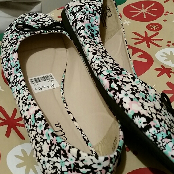 Flats - Picture 4 of 4