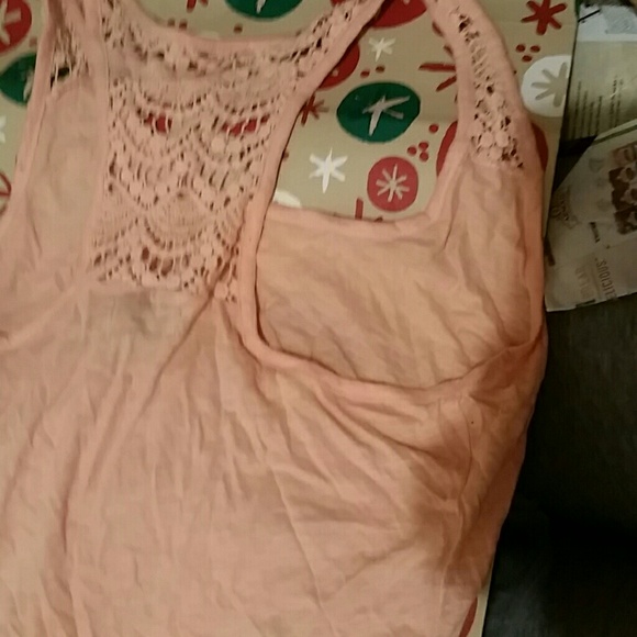 Tank - Picture 2 of 4