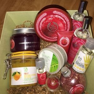 The Body Shop 11 piece bundle