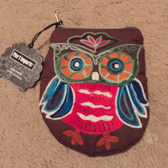 Pier One Handbags - Owl Coin Purse