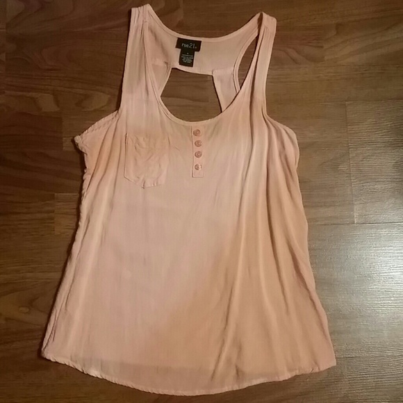 Light pink/salmon colored tank