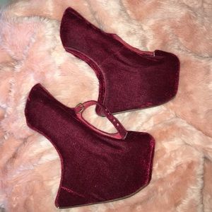 Jeffrey Campbell platform heels!