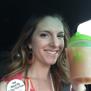 Meet your Posher, Jenni