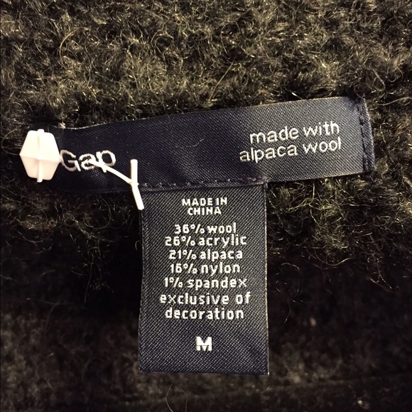 GAP alpaca wool oversized vest. - Picture 4 of 4