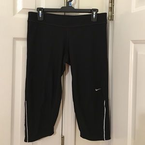 Nike Dri-Fit Cropped Legging
