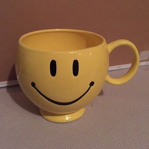 Happy Face mug!!!😊😊😊😊😊😊😊