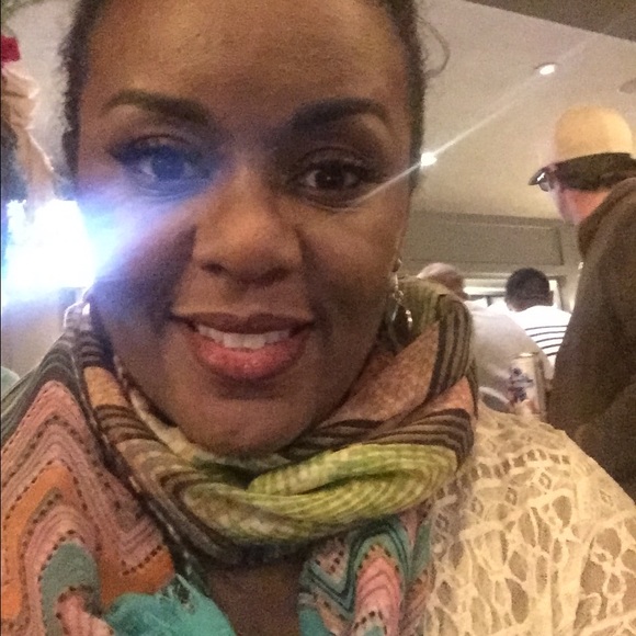 Meet your Posher, Ericka